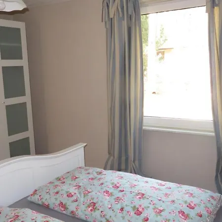 Kastavengrund - Ferienhaeuser Mit Kamin לישן