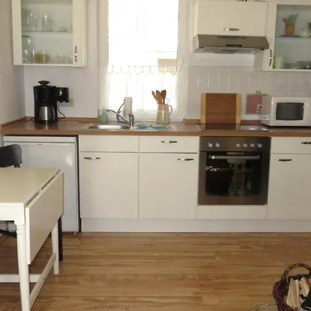 Kastavengrund - Ferienhaeuser Mit Kamin בית נופש