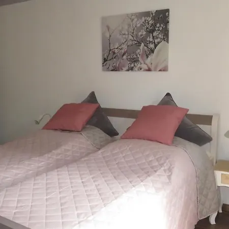 Kastavengrund - Ferienhaeuser Mit Kamin * Lychen