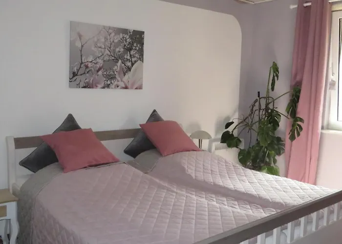 Kastavengrund - Ferienhaeuser Mit Kamin Lychen